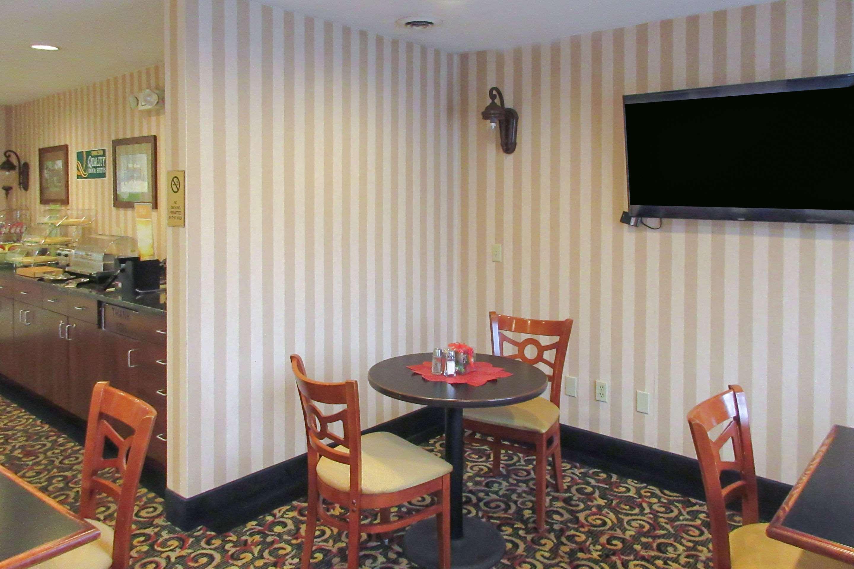 Quality Inn & Suites Prestonsburg Next To Mountain Arts Center Zewnętrze zdjęcie