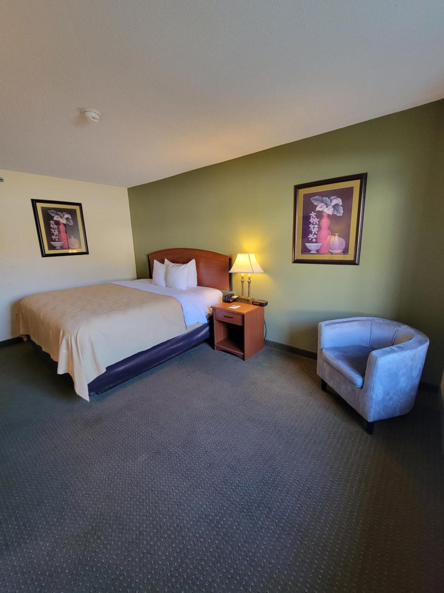 Quality Inn & Suites Prestonsburg Next To Mountain Arts Center Zewnętrze zdjęcie
