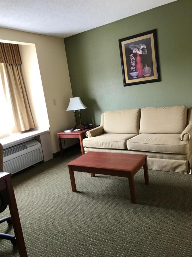 Quality Inn & Suites Prestonsburg Next To Mountain Arts Center Zewnętrze zdjęcie
